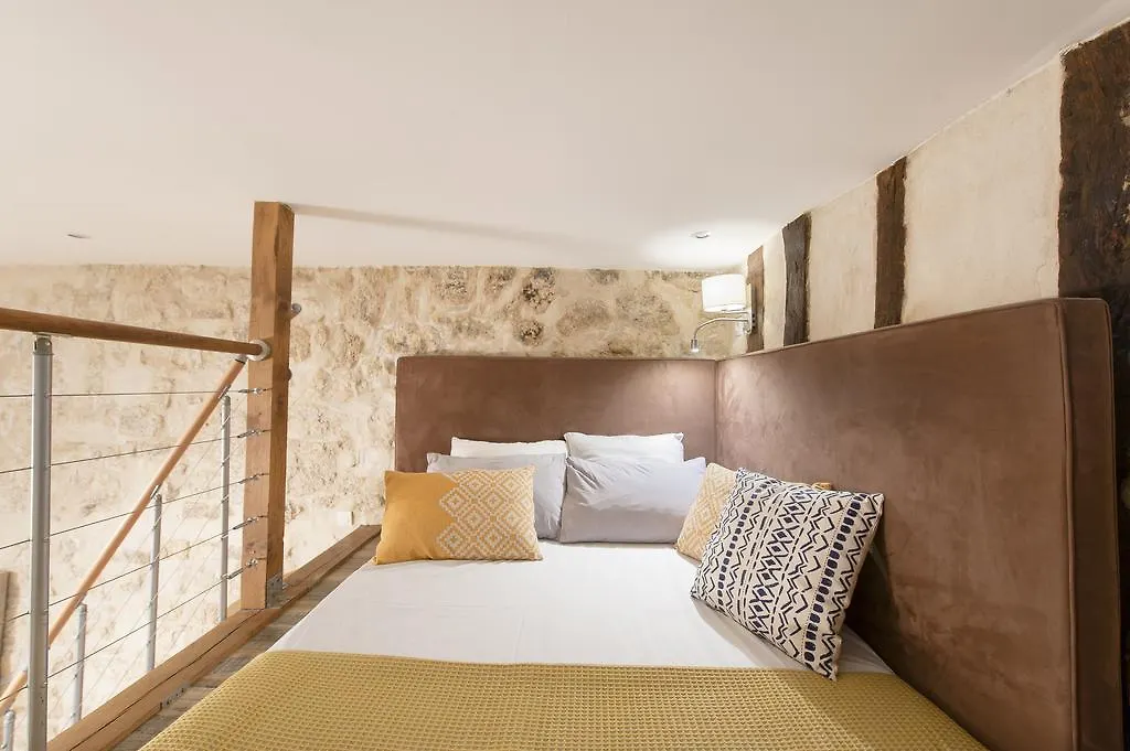Saint Paul Apartment Paris